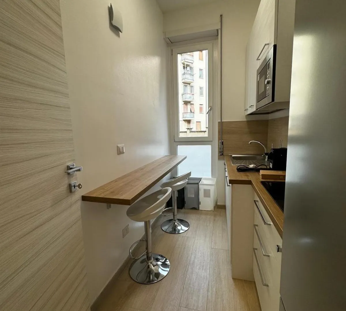 Apartment Kibilu - Via Serlio Porta Romana - Mm Brenta Milan